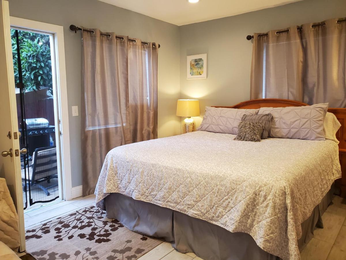 Claras Residences Юба Сити Екстериор снимка