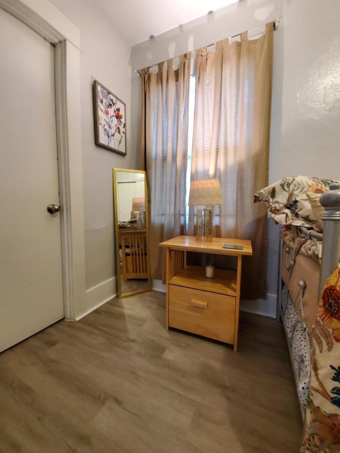 Claras Residences Юба Сити Екстериор снимка
