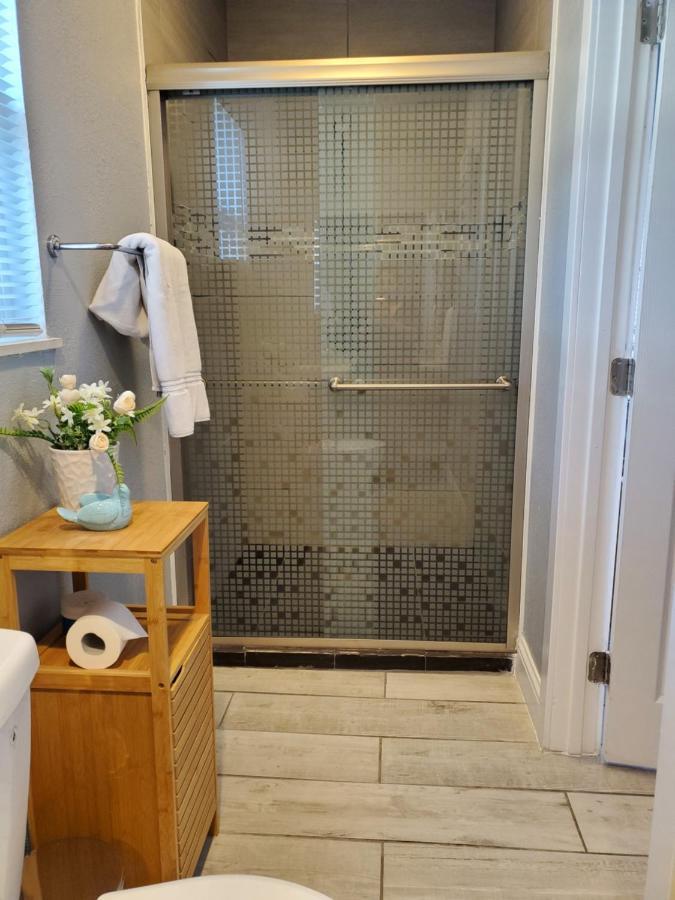 Claras Residences Юба Сити Екстериор снимка