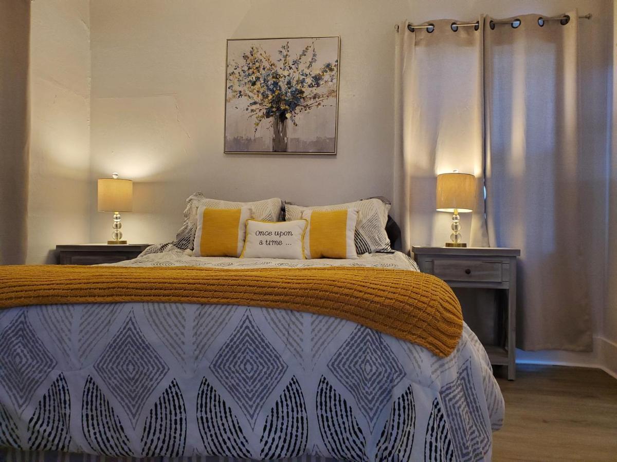 Claras Residences Юба Сити Екстериор снимка